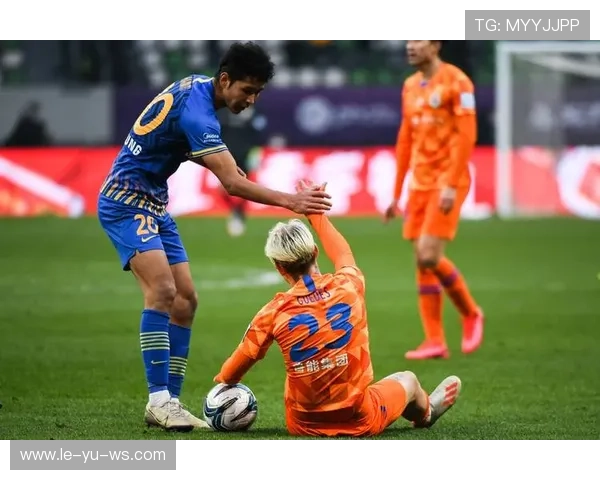 职业足球俱乐部如何应对危机？武汉三镇绝地反击，从至暗时刻到重生启示