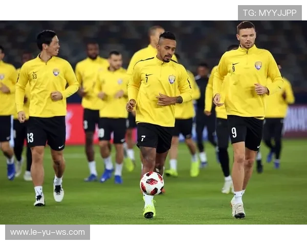 艾因足球俱乐部新赛季阵容升级引发关注 艾因足球俱乐部新赛季阵容升级引发关注