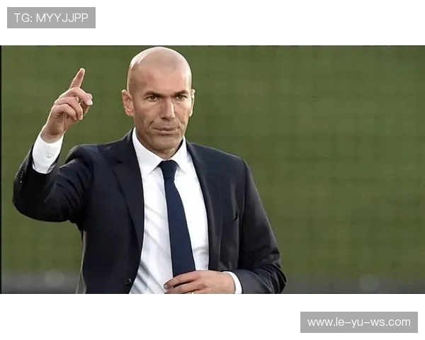 齐达内战术体系重塑球队攻防平衡,新战术引发联赛关注 齐达内战术体系重塑球队攻防平衡,新战术引发联赛关注